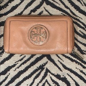 Tory Burch Wallet - Camel